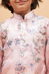 VASTRAMAY Pink Floral printed Silk Blend Kurta Pyjama baap Beta Set